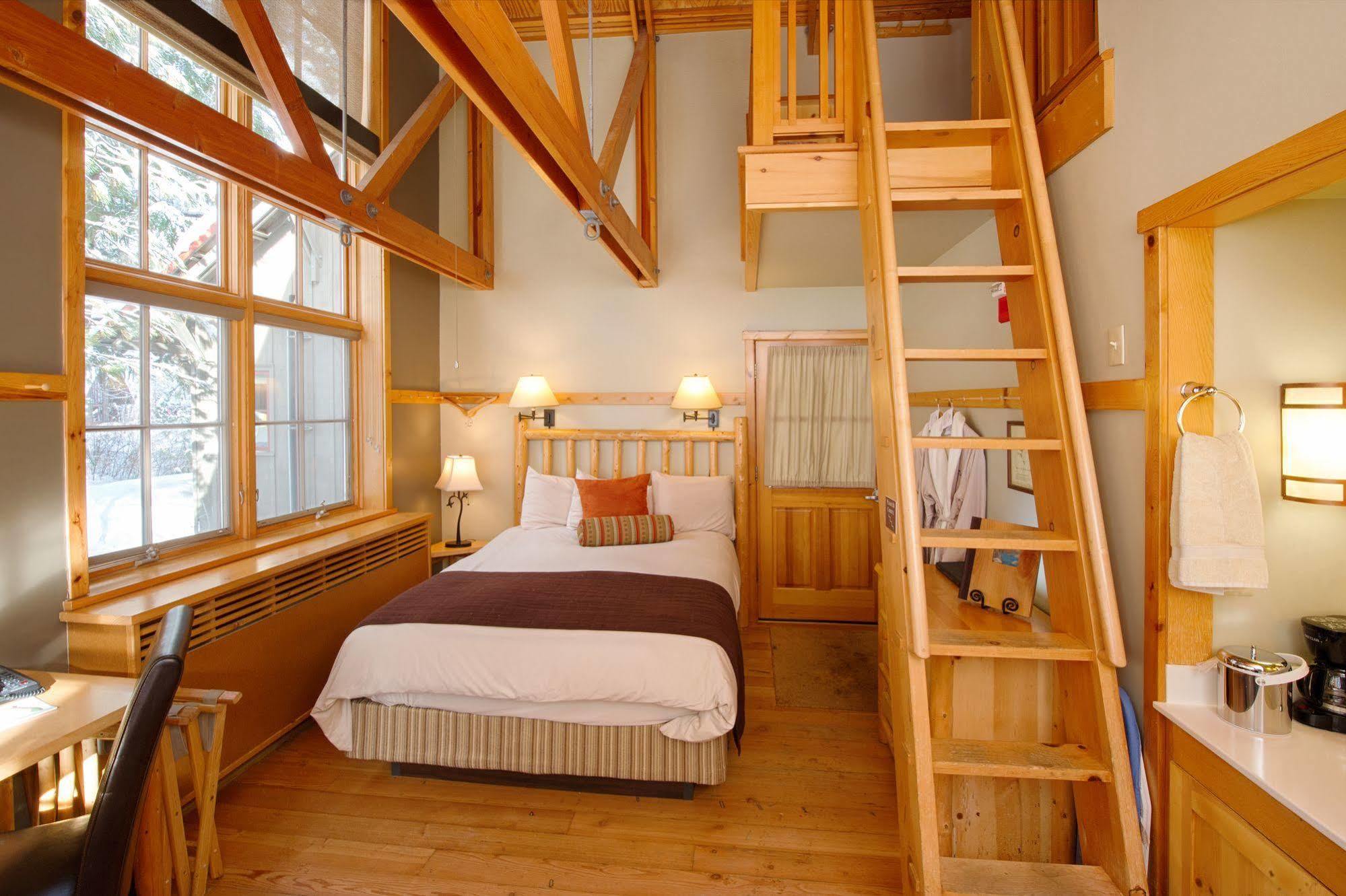 Sleeping Lady Mountain Resort 레번워스 외부 사진
